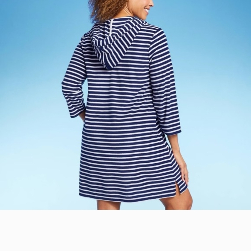 Land-s End Navy and White Striped Cover-Up - Medium - Picture 4 of 4